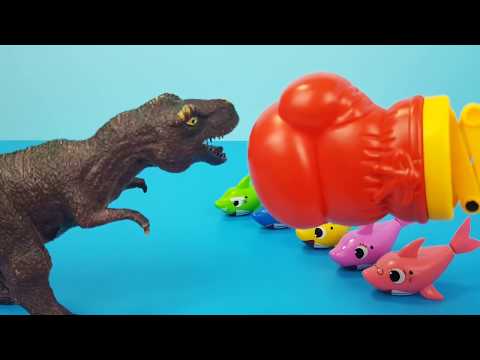 아기상어 가족이 공룡을 줘패요! The baby shark family will  Punching  a dinosaur!
