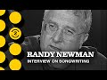 Capture de la vidéo Randy Newman Interview On Songwriting, Movies And More (2 Meter Sessions, 2000)