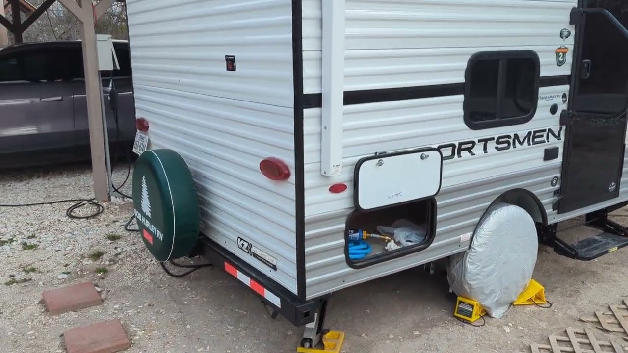 ПРОДАЕТСЯ: 11000 долларов США, KZ Sportsmen 130BH 2026 года выпуска.