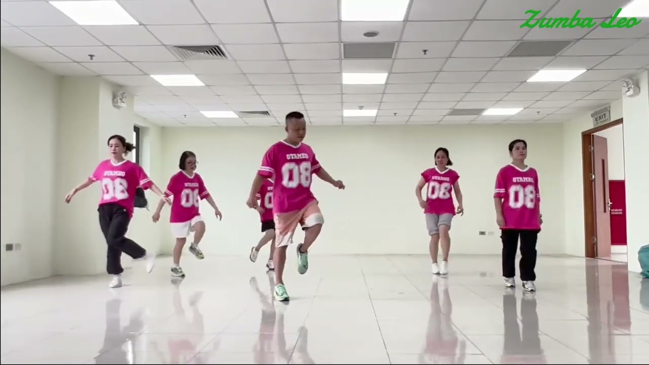 TƯƠNG TƯ NÀNG CA SĨ - Shuffle dance | biên đạo: Huy Vương