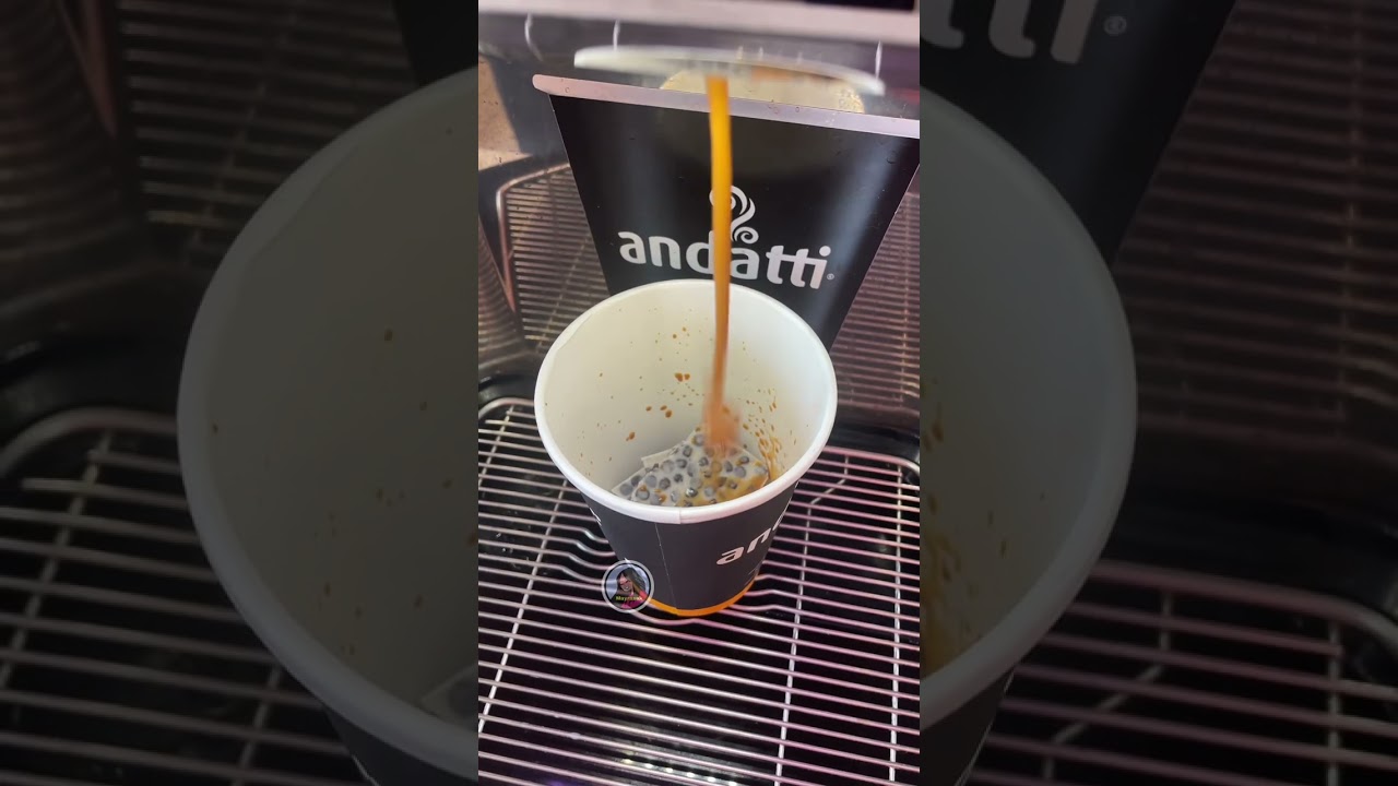 🤐NUNCA hagas esto con el caf&eacute; ☕ del Oxxo #verdadomentira #comprobando #mayrasak #shorts