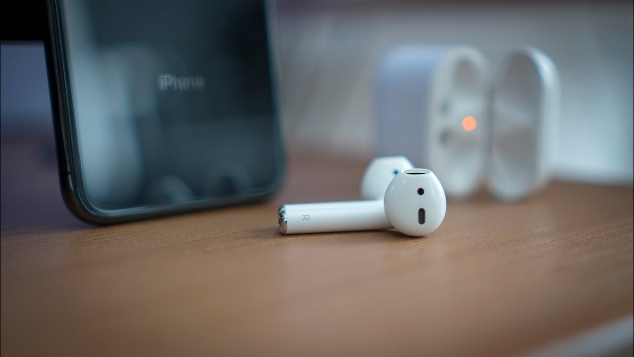 Зачем кнопка на airpods