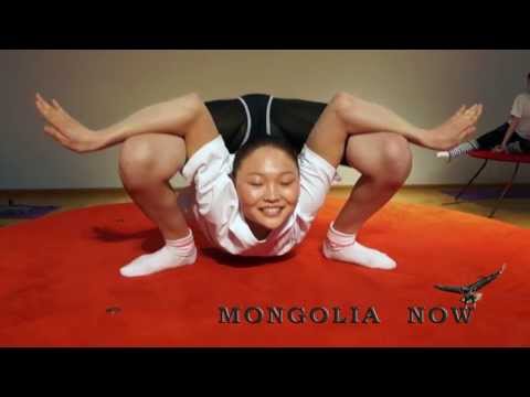 Video: Cum Obțineți Acea Lovitură: Mongol Contortionist