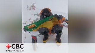 Saskatchewan climber summits Mount Everest