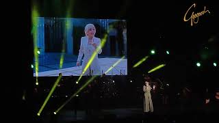 Googoosh - Bi Gharar (Live in Concert - Texas 2022) | بیقرار - گوگوش  کنسرت آمریکا