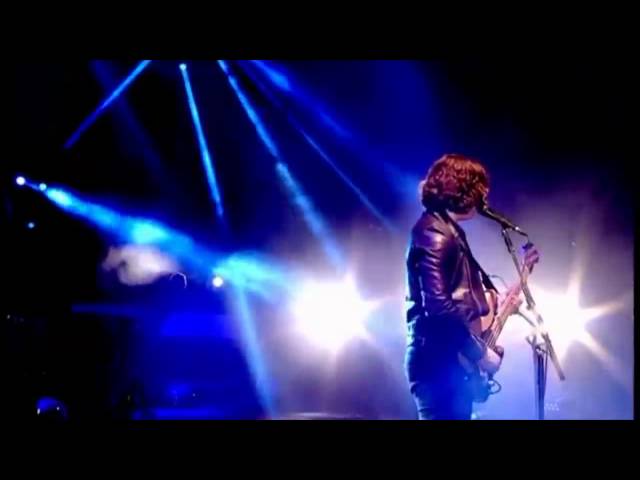 Arctic Monkeys - She's thunderstorms ( Live at Glastonbury 2013) class=