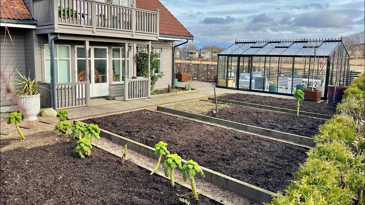 Min kjøkkenhage - opprydding etter vinteren (mars)