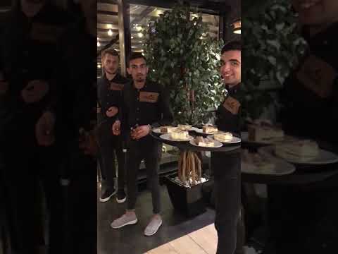 doğum günü kutlamasi şapka cafe