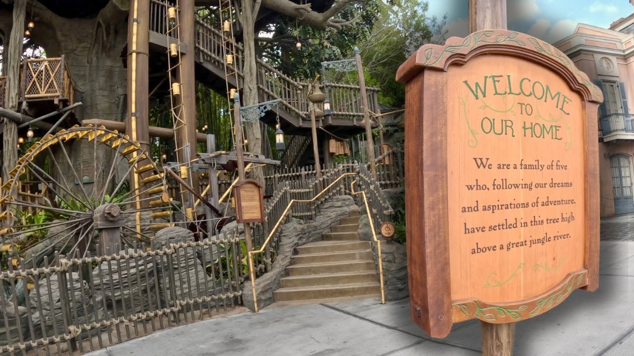 Disneylands Swiss Family Robinson TreeHouse Walk in 4K Disneyland ...