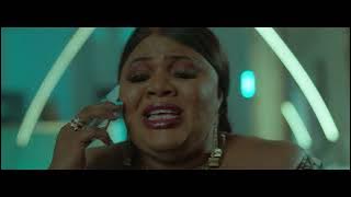MANNO FARINEN ''OU FÈ KÈM POZE'' FEATURING NATACHA ZUZU