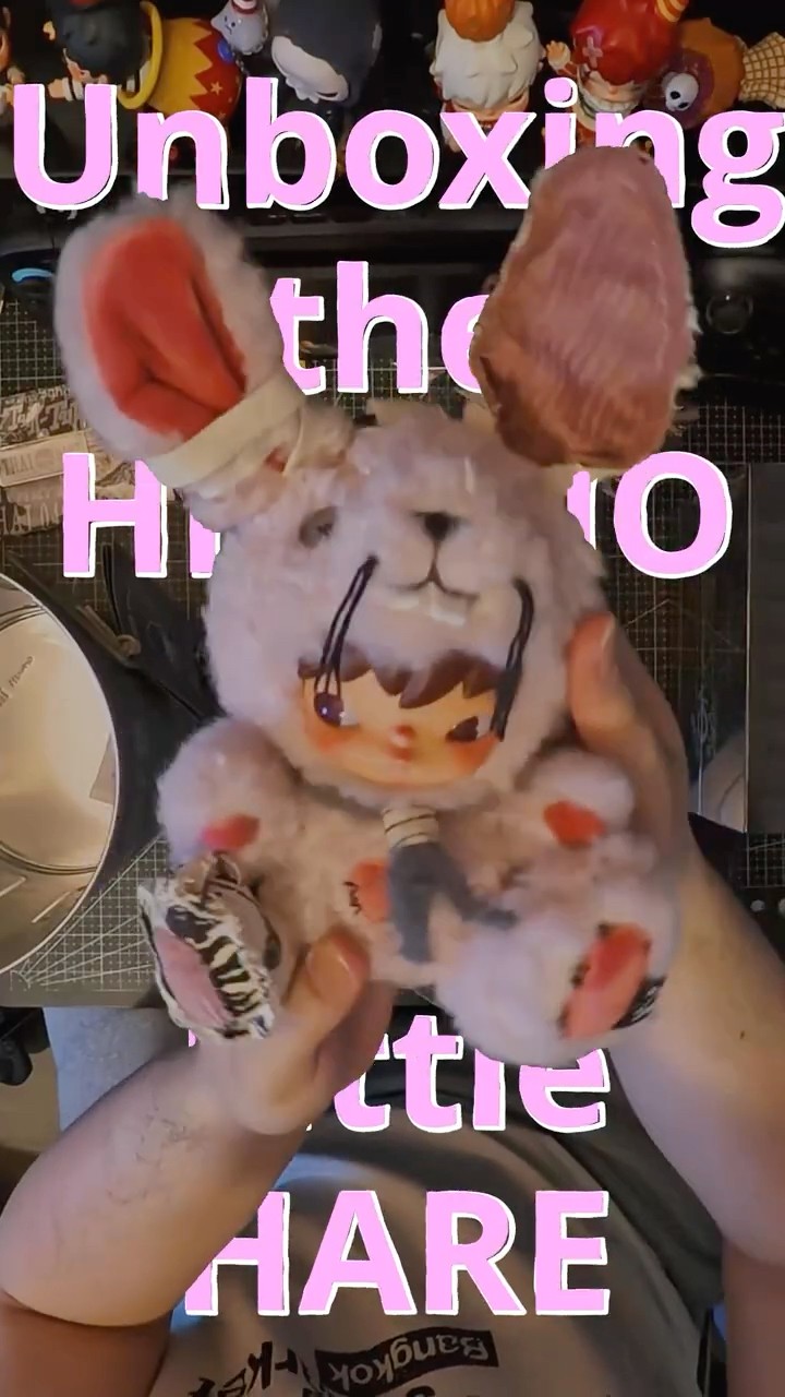 I Pulled the SECRET Hirono! 😱 Little Hare Unboxing - YouTube