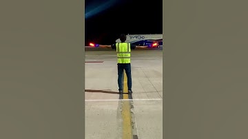 Thumbnail of Marshalling the 6E way. 🙌🙅‍♂️ #youtubeshorts #Night #airport