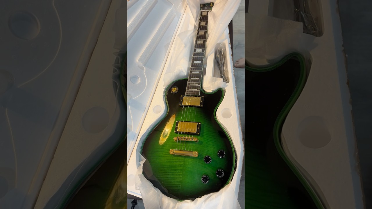 Распаковываю Gibson Les Paul Custom от Temu. Chibson прибыл. 