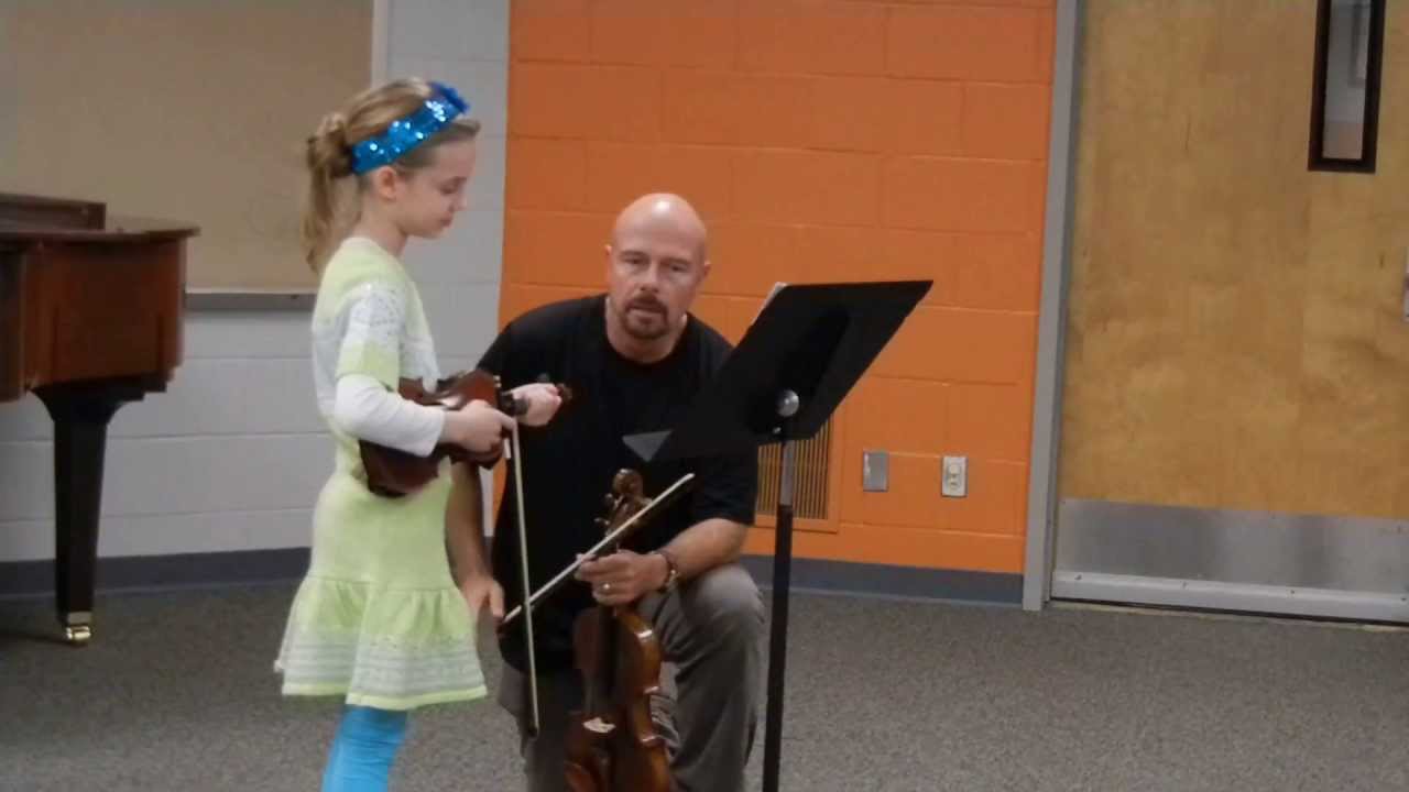 Ella - Gavotte in D Major - Critique by internationally acclaimed violist Scott Hosfeld