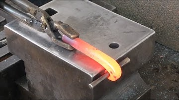 Forging Small Scroll Ends - GS Tongs