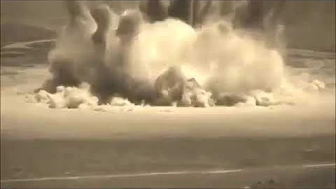 爆発フリー 爆発フリー