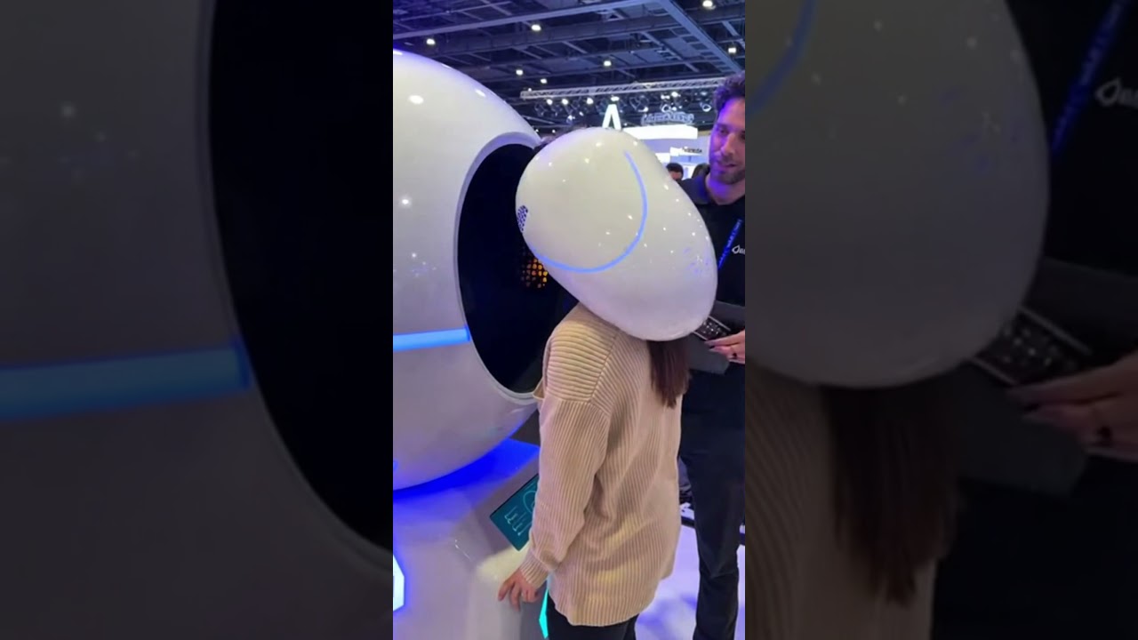 Технологии будущего керлинга в Дубае нереальны 😳🔥 Полностью автоматизированная кабинка для завивк...