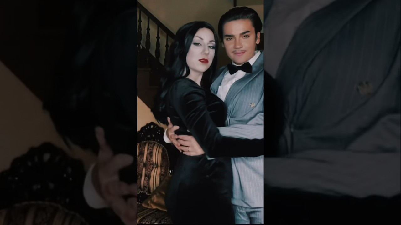 Gomez and Morticia // Halloween couple 