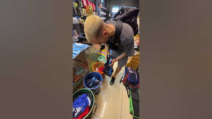 VISITO UNA TIENDA FAKE DE CAMISETAS DE FUTBOL EN LA INDIA