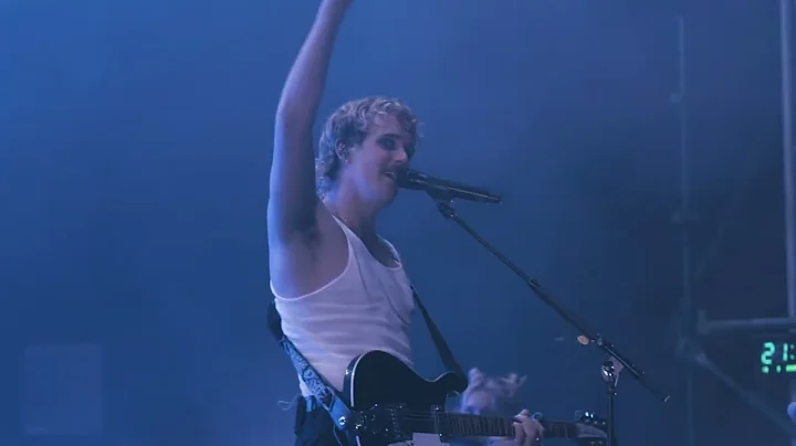 Spacey Jane - Booster Seat (Live in Melbourne)