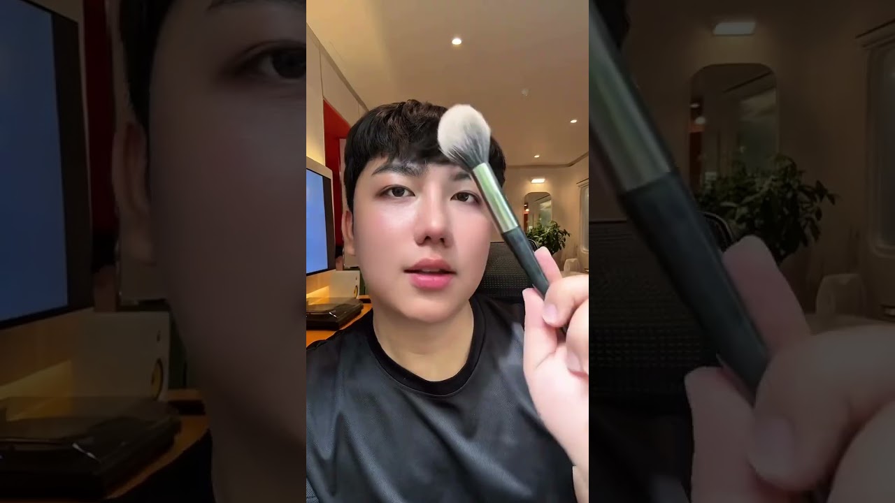 Transition skills  💯  Makeup  💯 Wig  💯