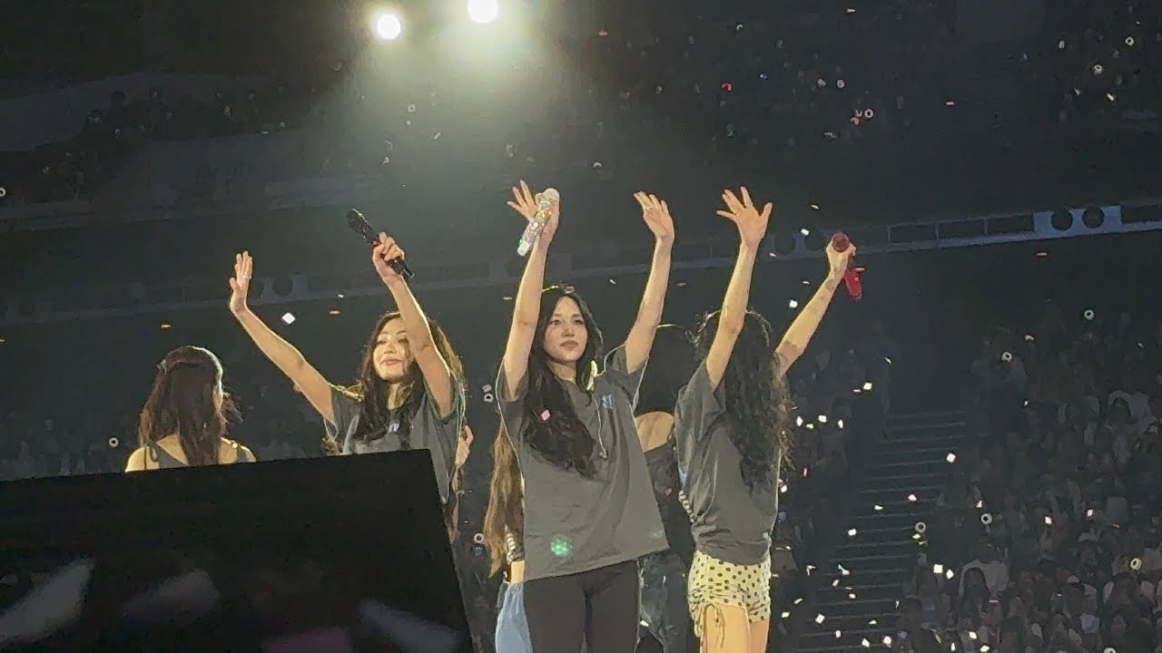 [11102025] TWICE [THIS IS FOR] WORLD TOUR IN SINGAPORE DAY 1 FAN CAM