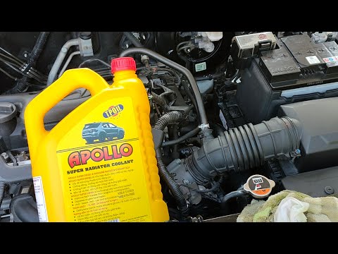Video: Làm cách nào để tháo bình chứa nước làm mát trên xe Mazda 3?