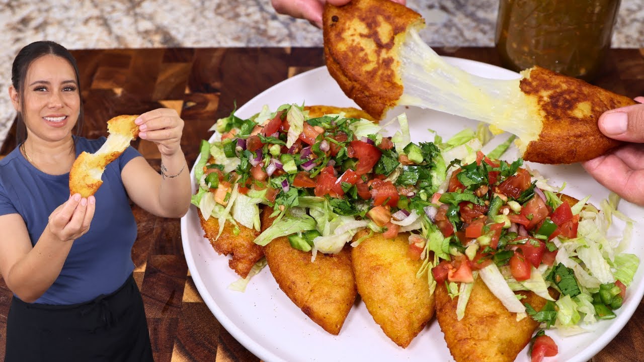 Empanadas HECHAS de PAPA rellenas de QUESO | Receta Economica, Pocos Ingredientes y Faciles de Hacer