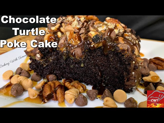 Chocolate Turtle Poke Cake | 12 Tomatoes