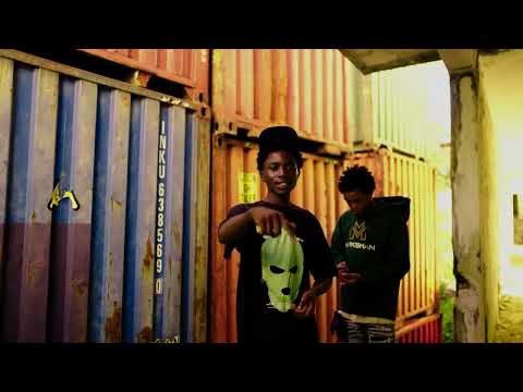 KAA LA MOTO x MAKAMANDA (KAMANDA BUSHY) - HATUFANANI(OFFICIAL VIDEO)