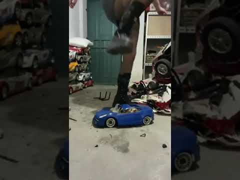 沉浸式踩碎玩具车mmexport1722600340170
