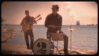 Miniatura del video "The Mattson 2 - "Shell Beach" (official music video)"