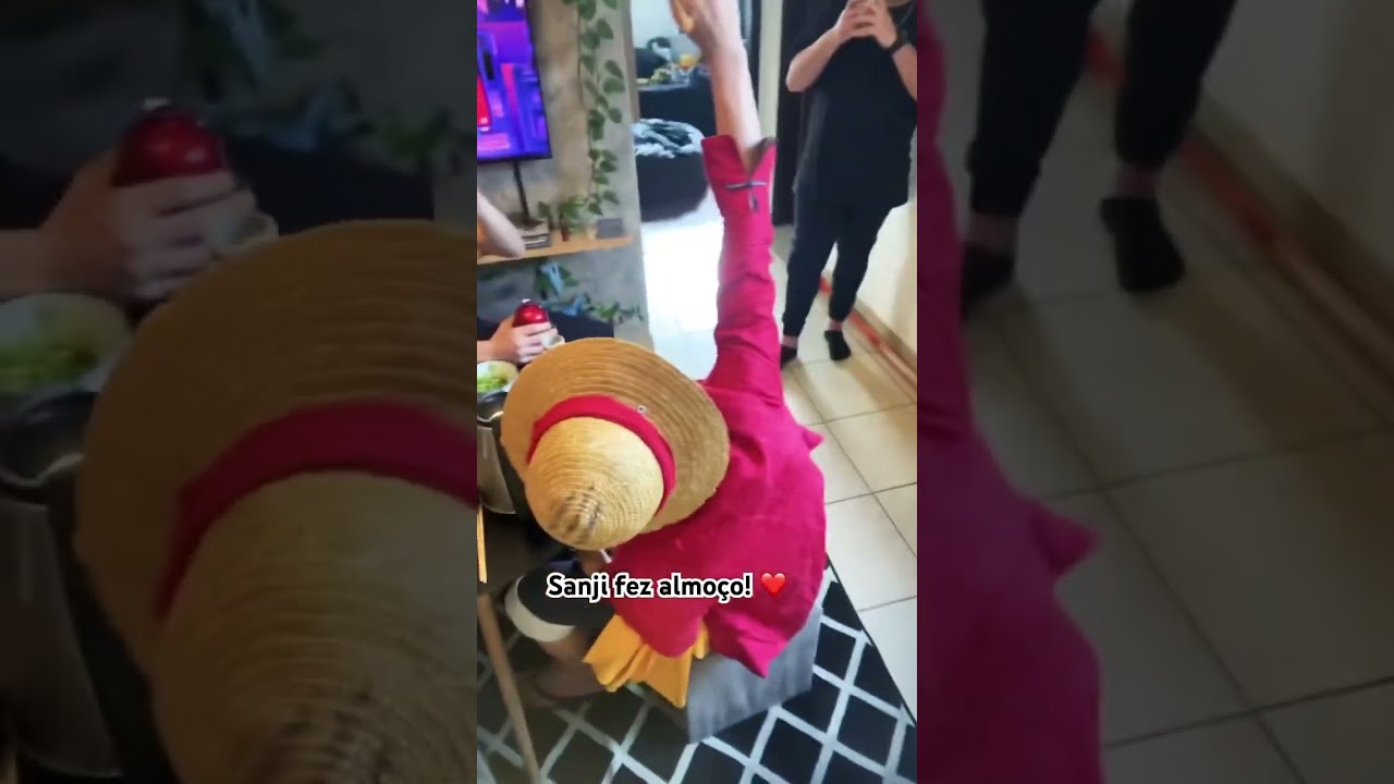 Almoço do Sanji! 🏴‍☠️ #almoço #comida #sanji #usopp #nami #luffy #zoro #cosplay #cosplayer #pirates