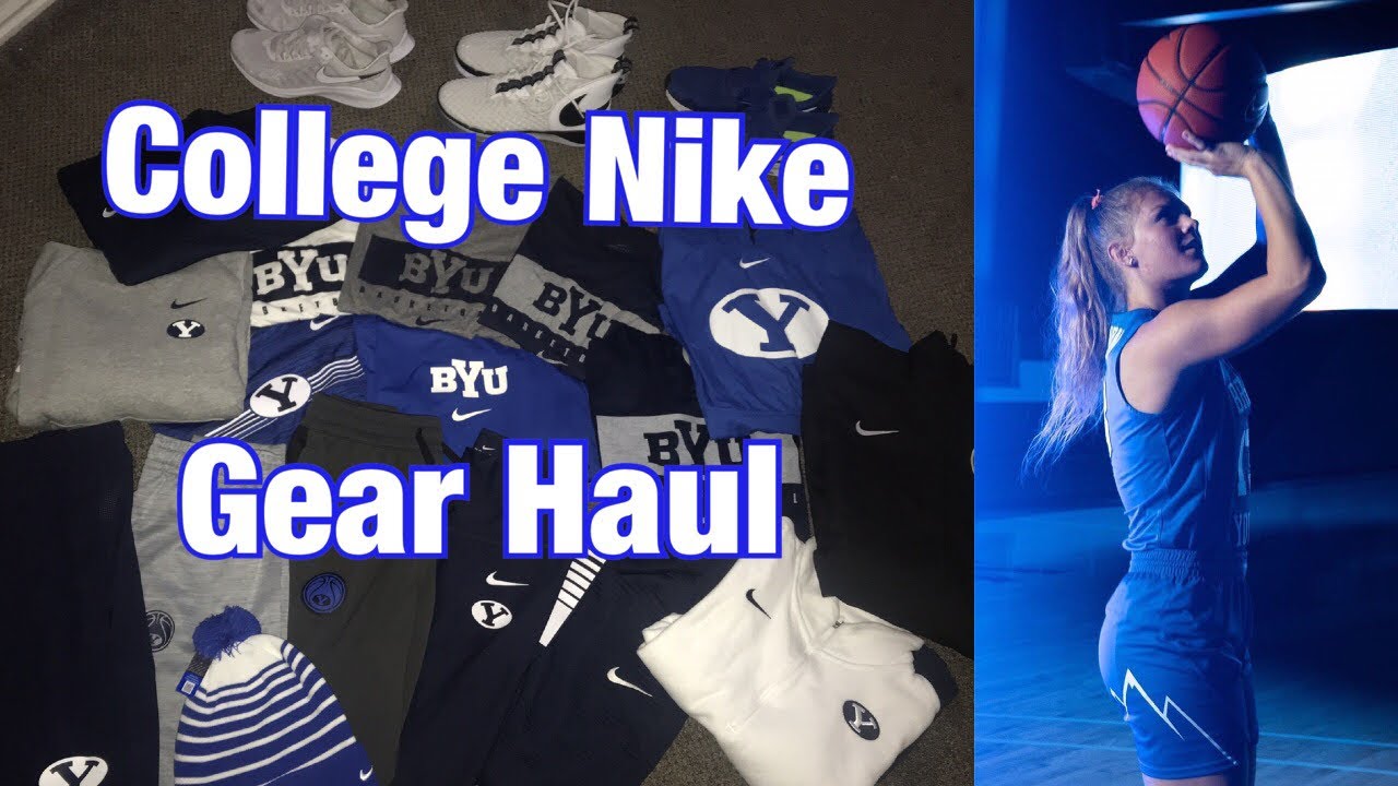 nike college wear