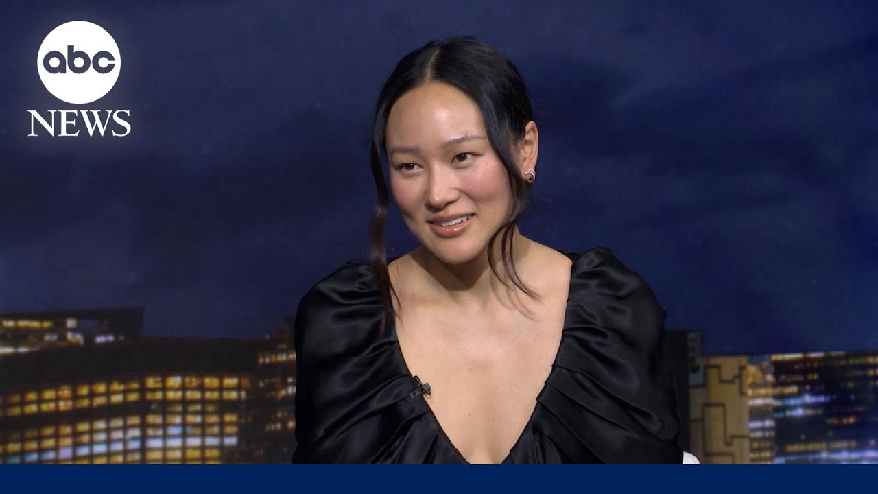 Dearest gentlereaders, a new season of 'Bridgerton' is out