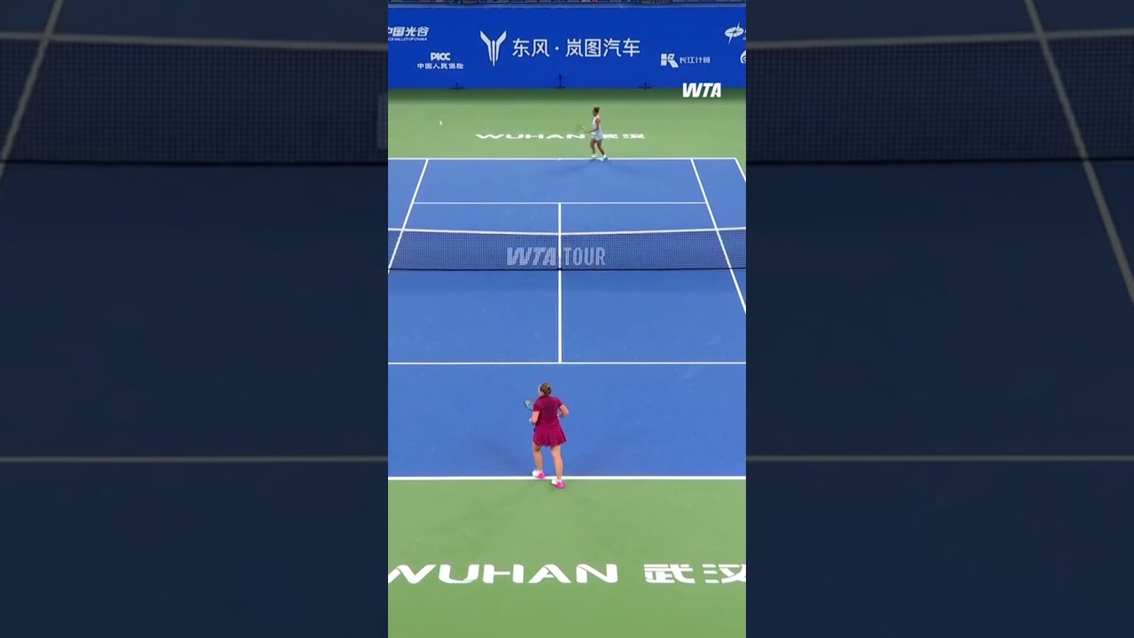 Come to play š„Jelena Ostapenko is in a battle tonight against Fernandez!#dongfengvoyahwuhanopen