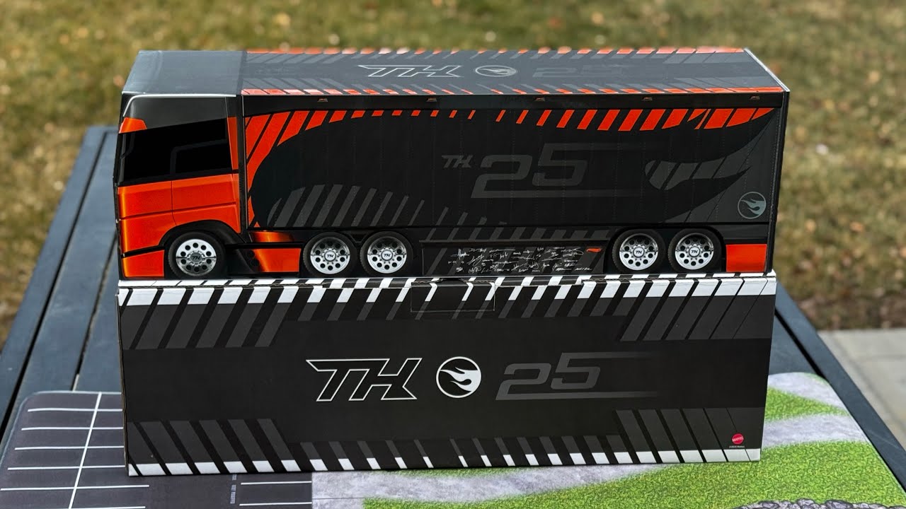 Lamley Unboxing: Hot Wheels Super Treasure Hunt Box Set