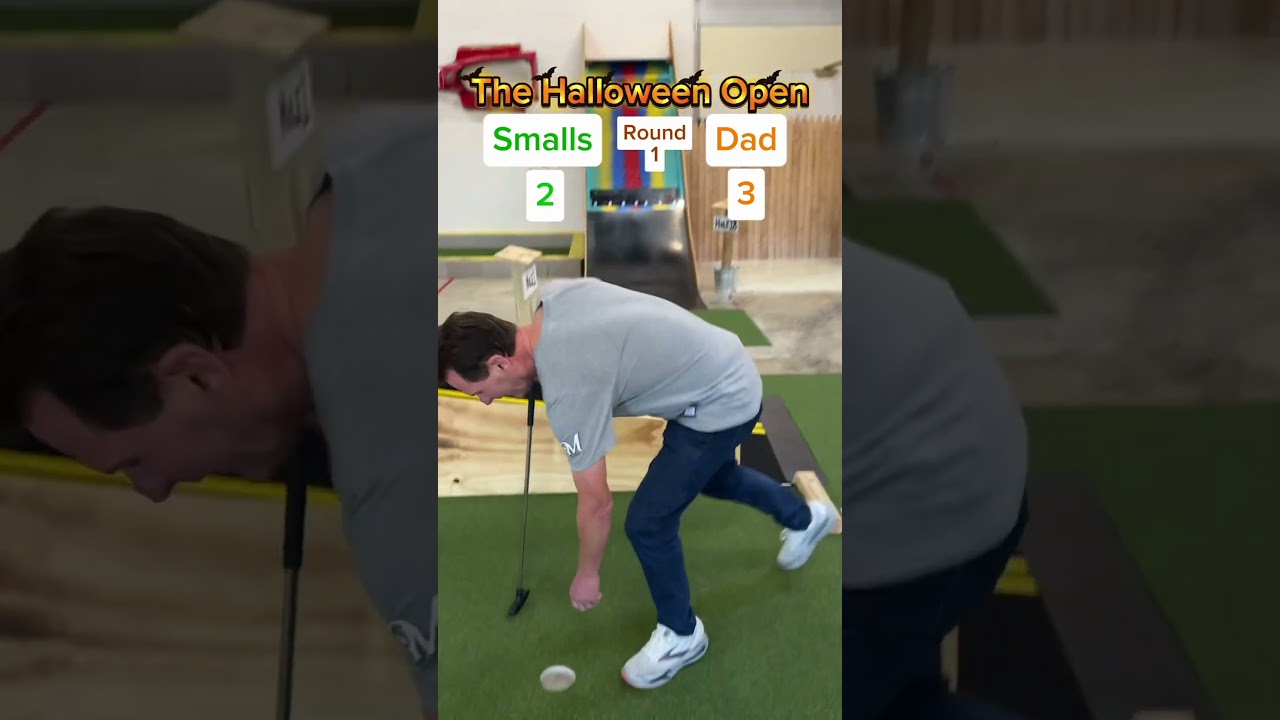 Smalls против Dad (лунки 1-2) - Открытый чемпионат по мини-гольфу на Хэллоуин 