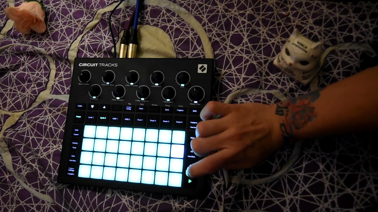Djintoku - Cucumbers ft. Su Xan (Novation Circuit Vocals Jam)