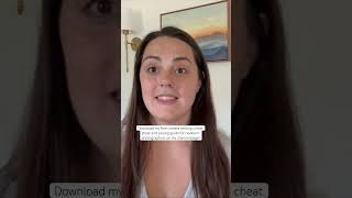 Download my free camera settings cheat sheet and posing guide for newborn photographers! #newborn