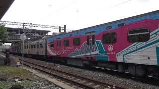 3227次區間車抵達大林車站(2019台灣燈會在屏東彩繪列車) 20210707