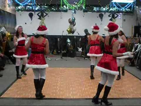 Tess' Jingle Bell Rock Dance.wmv