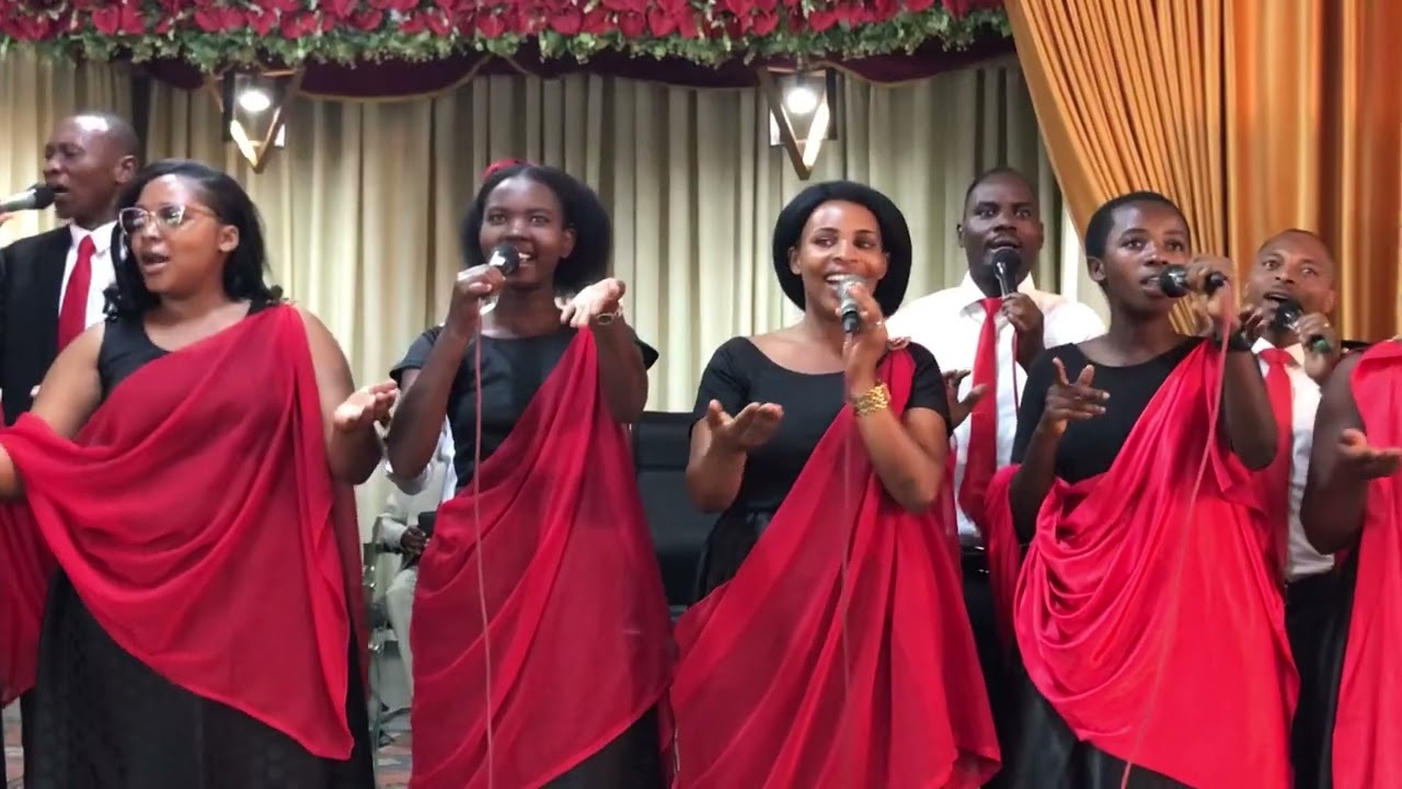 NTAKUBABARA BY INTEGUZA live parformance