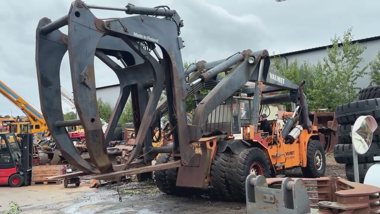 Tung Timmertruck Valmet KTD2514A