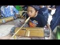Salut...! Grup Musik Tradisional Sunda Memainkan Karinding-Celempung