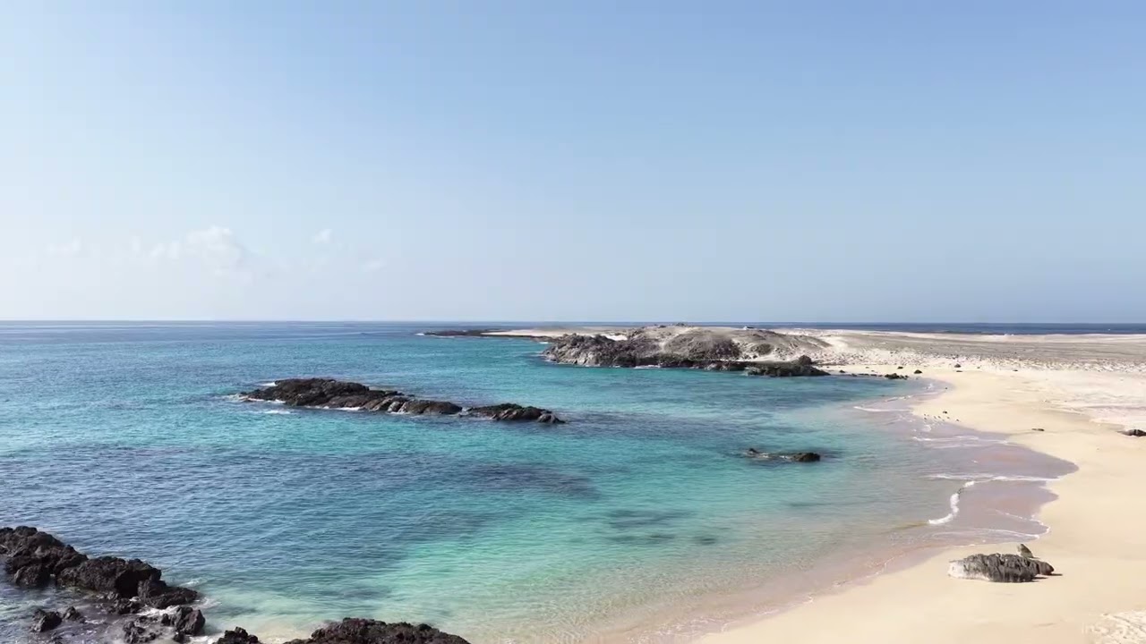 شاطئ كرسي النصراني في جزيرة مصيرة -Al-Nasrani Chair Beach, Masirah Island