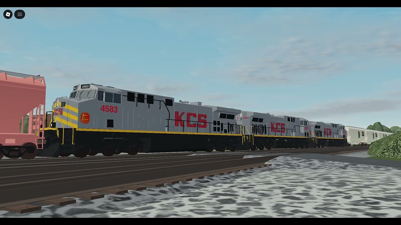 Long grain train on Detour RO-Scale