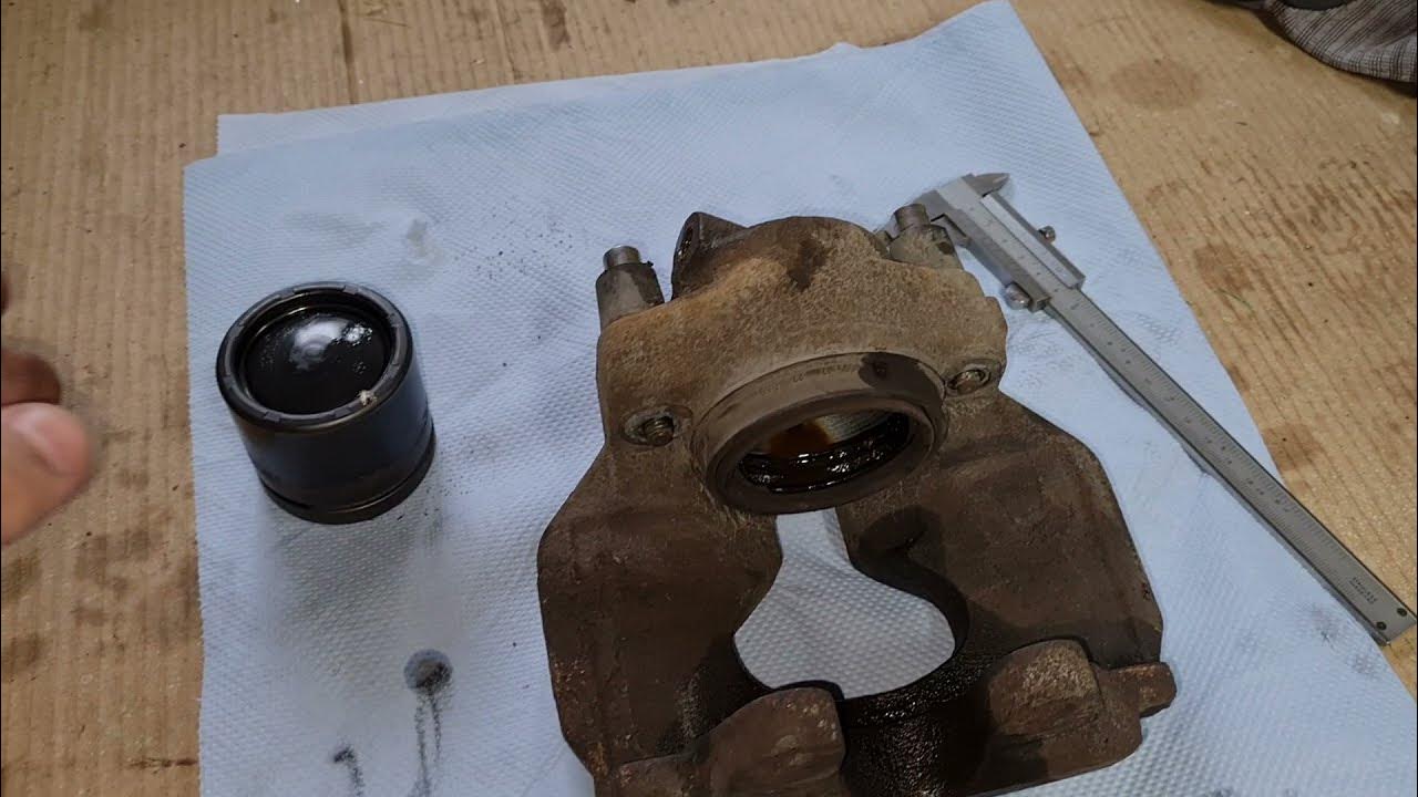 Суппорта т5. Задний суппорт т5. пыльник суппорта фольксваген т5. vw транспортер переборка суппорта переднего. направляющие переднего суппорта т4.