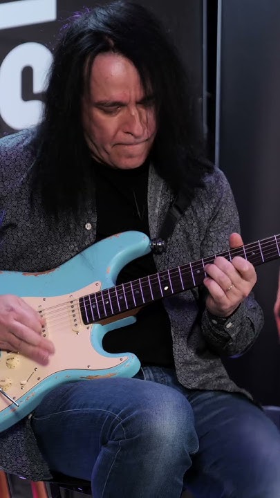 🎸 HENRY’S Snake ST-1 Python - Blue Relic 🎸 - YouTube