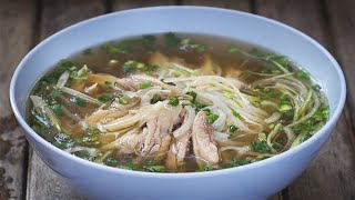 Cómo Preparo Sopa Pho de Pollo (La Sopa Vietnamita Más Famosa) by Kwan Homsai 117,995 views 5 months ago 7 minutes, 21 seconds